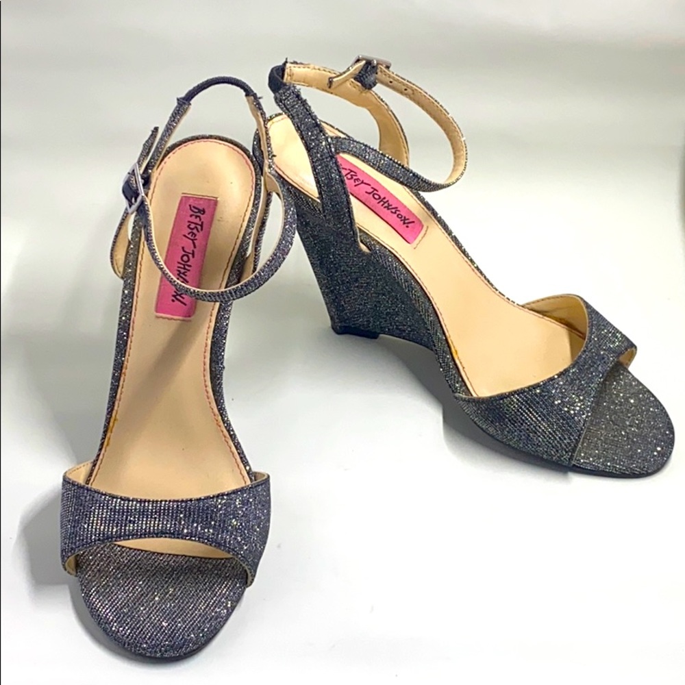 Betsy Johnson Silver Sparkle Peep Toe Wedges